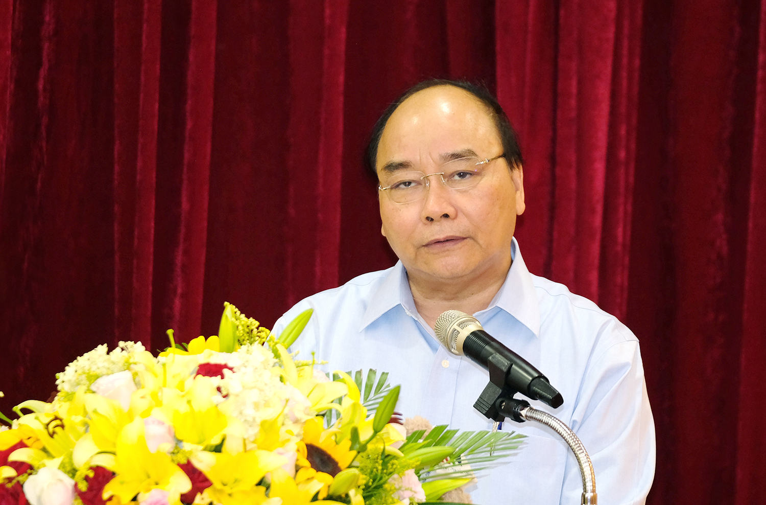 Thủ[-]tướng[-]thị[-]sát[-]hoạt[-]động,[-]làm[-]việc[-]với[-]Formosa[-]Hà[-]Tĩnh
